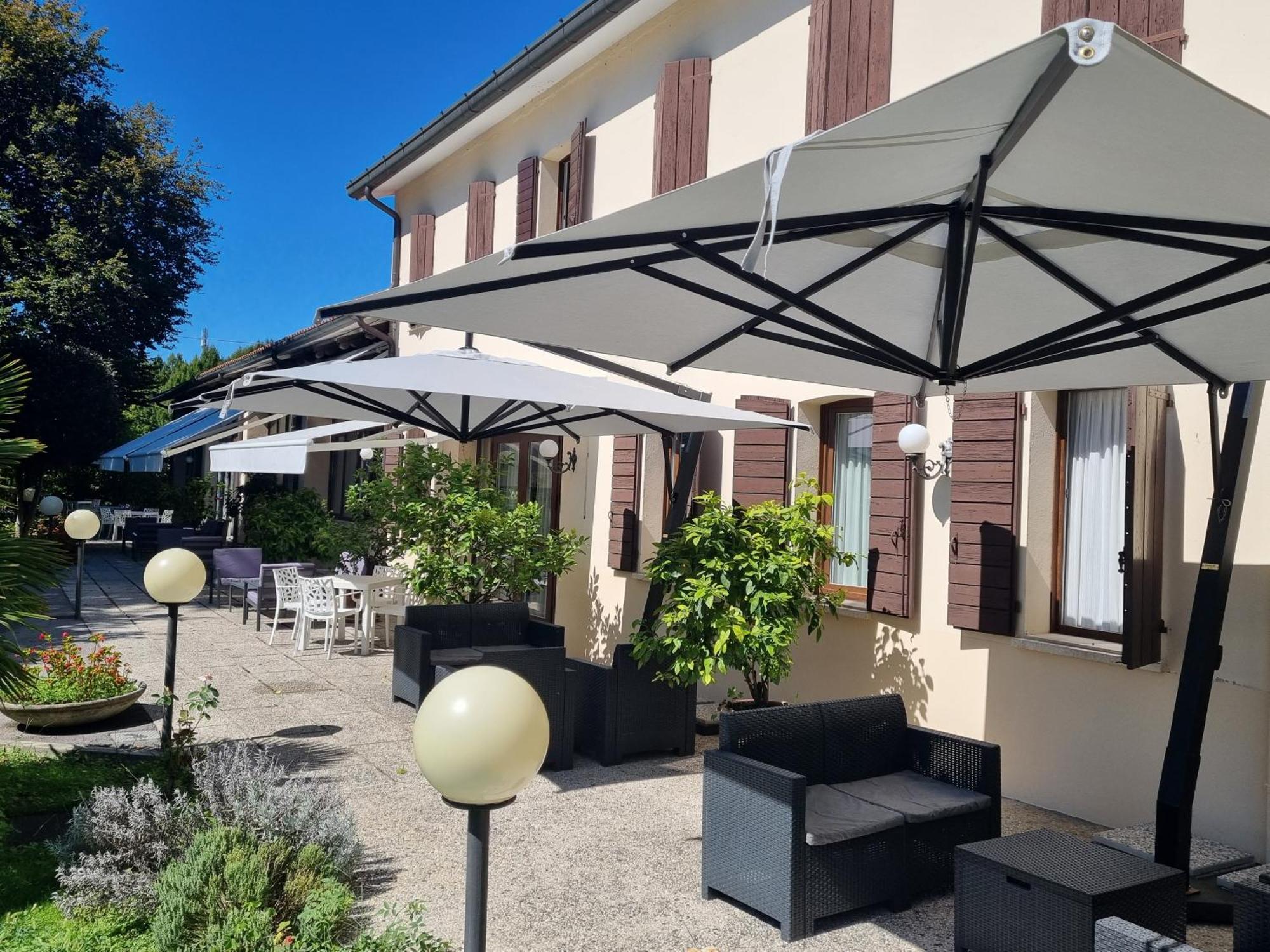 Hotel Piroga Padova Selvazzano Dentro Exterior photo